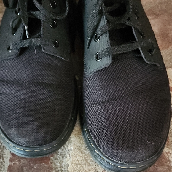Dr. Martens Black Combs Men’s Lace-Up Boots Lightweight Nylon Leather main image 5